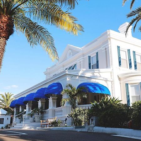 Rosedon Hotel Pembroke Екстериор снимка