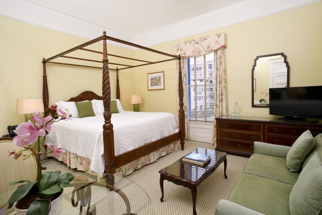 Rosedon Hotel Pembroke Екстериор снимка