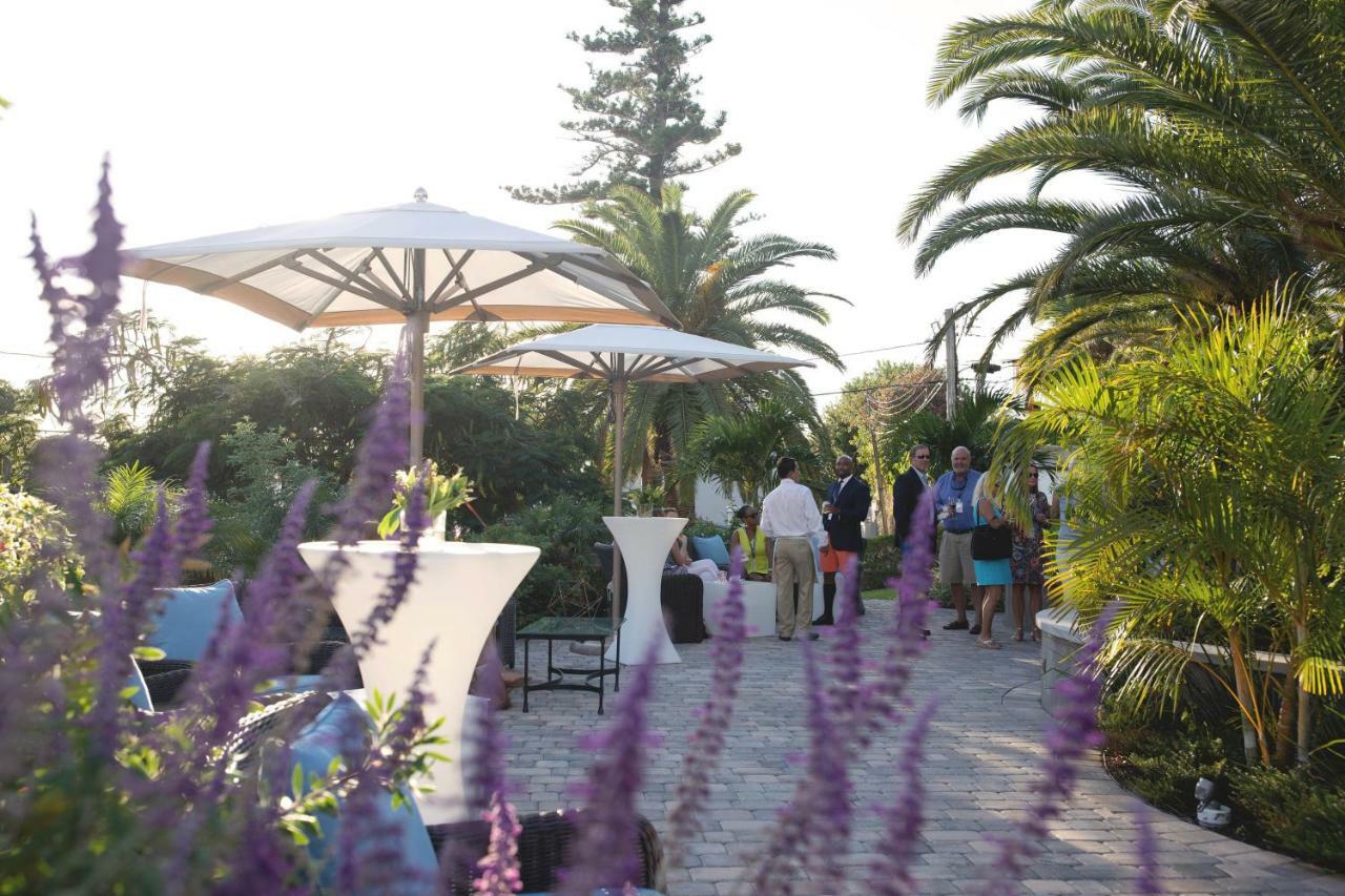 Rosedon Hotel Pembroke Екстериор снимка
